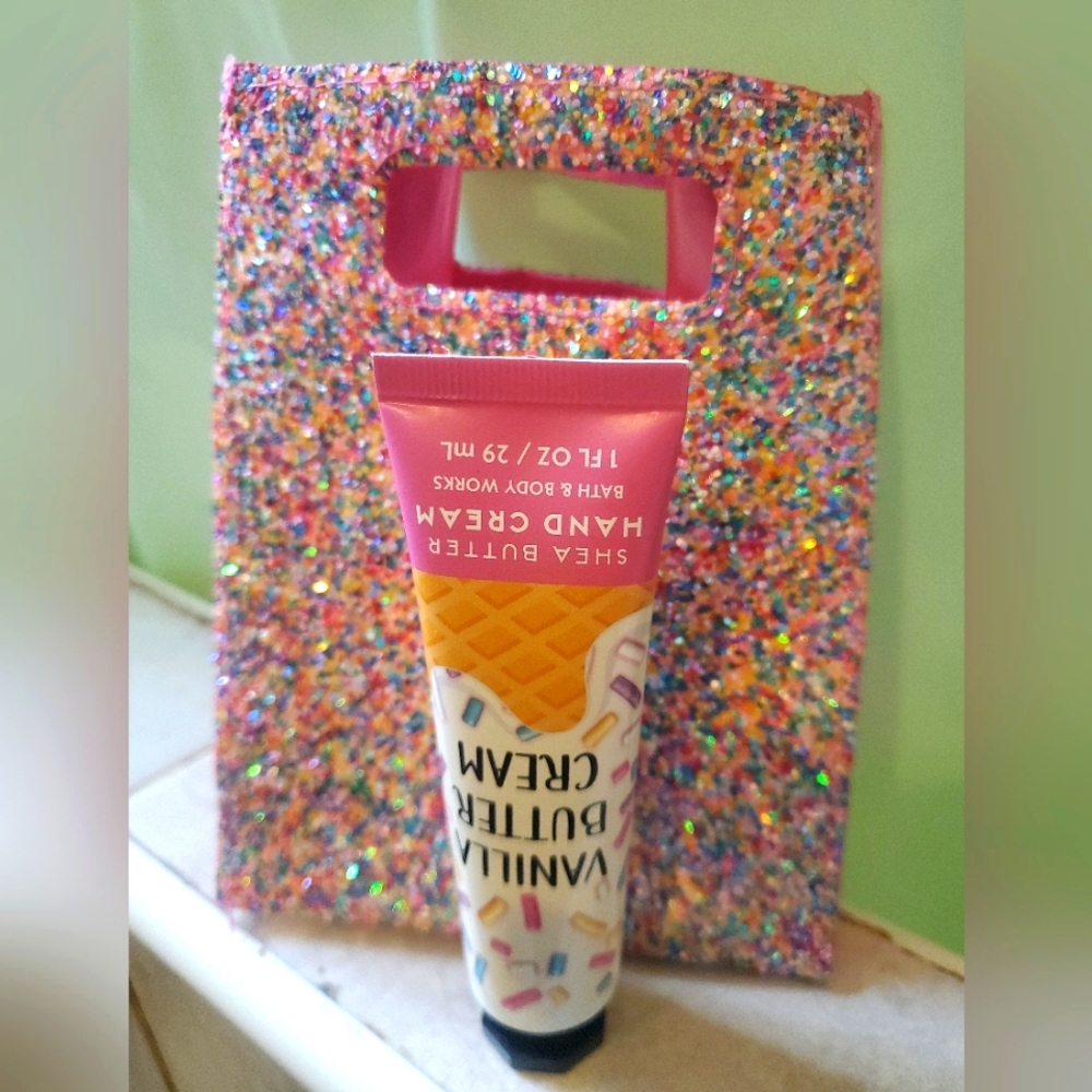 Bath & Body Works Hand Cream With Bag